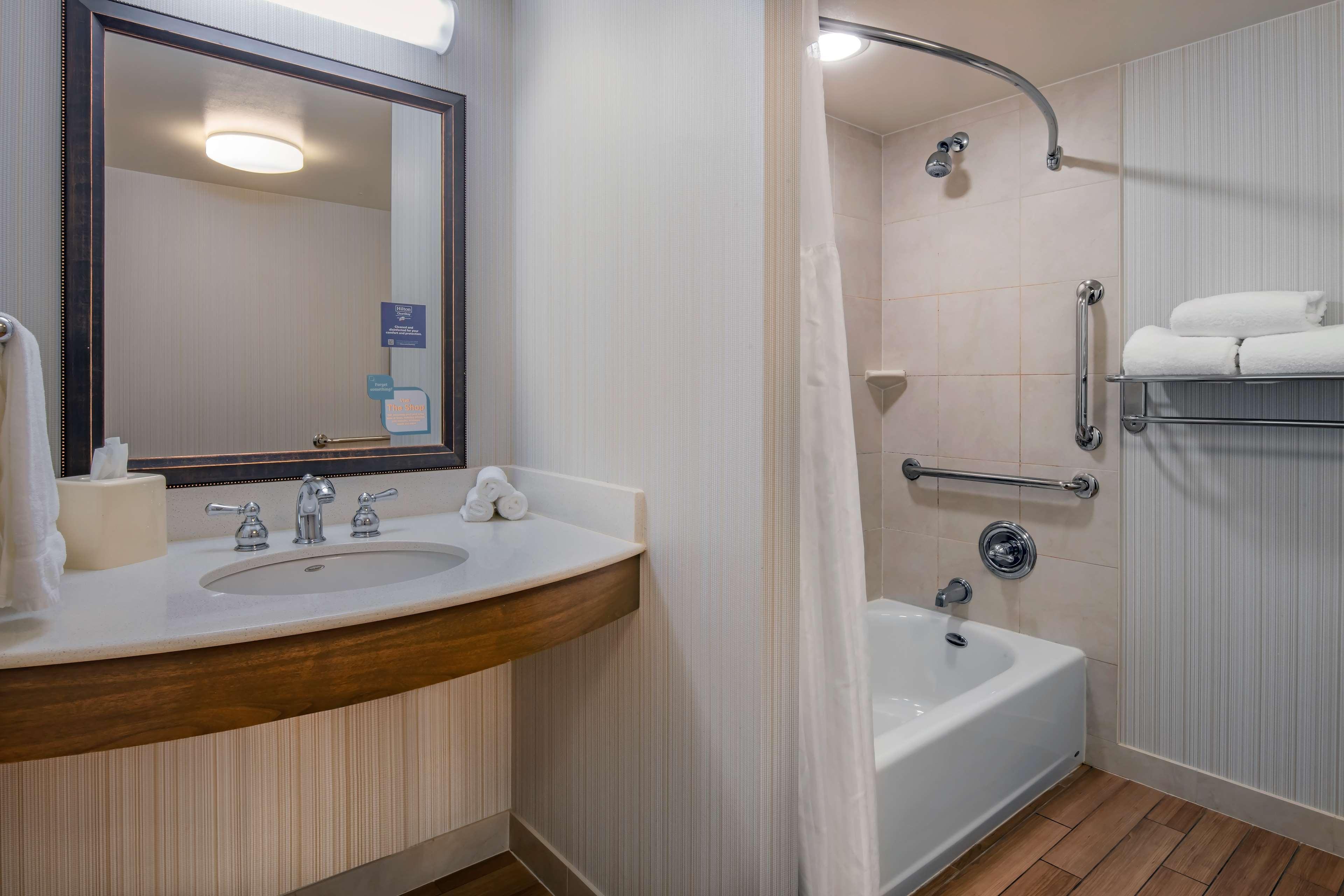 Hilton Garden Inn Devens Common Exterior foto